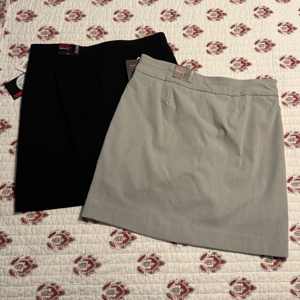 2pair Black and Gray stripe skorts